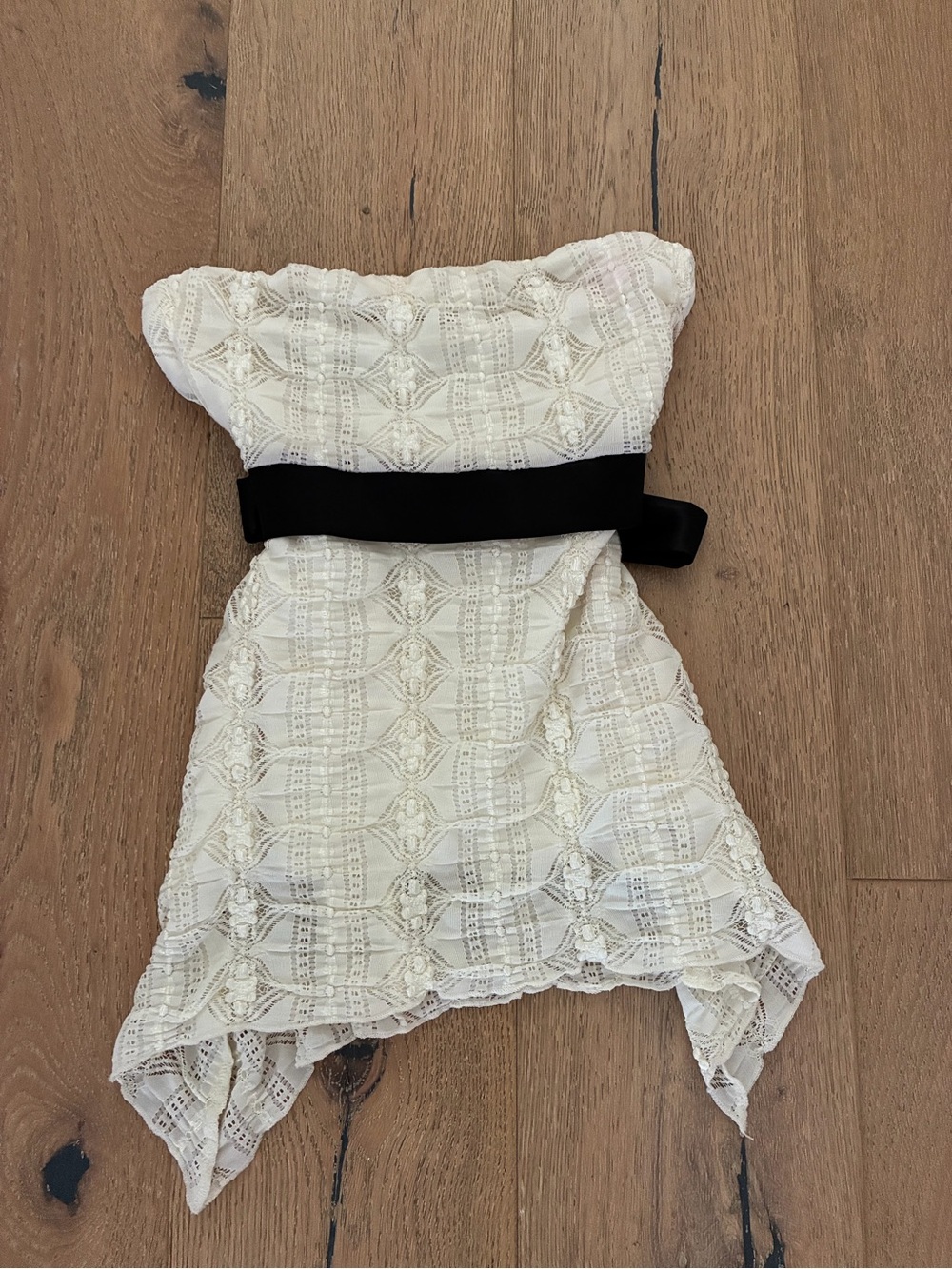 Body Central Ivory Lace Strapless Top with Black Waistband